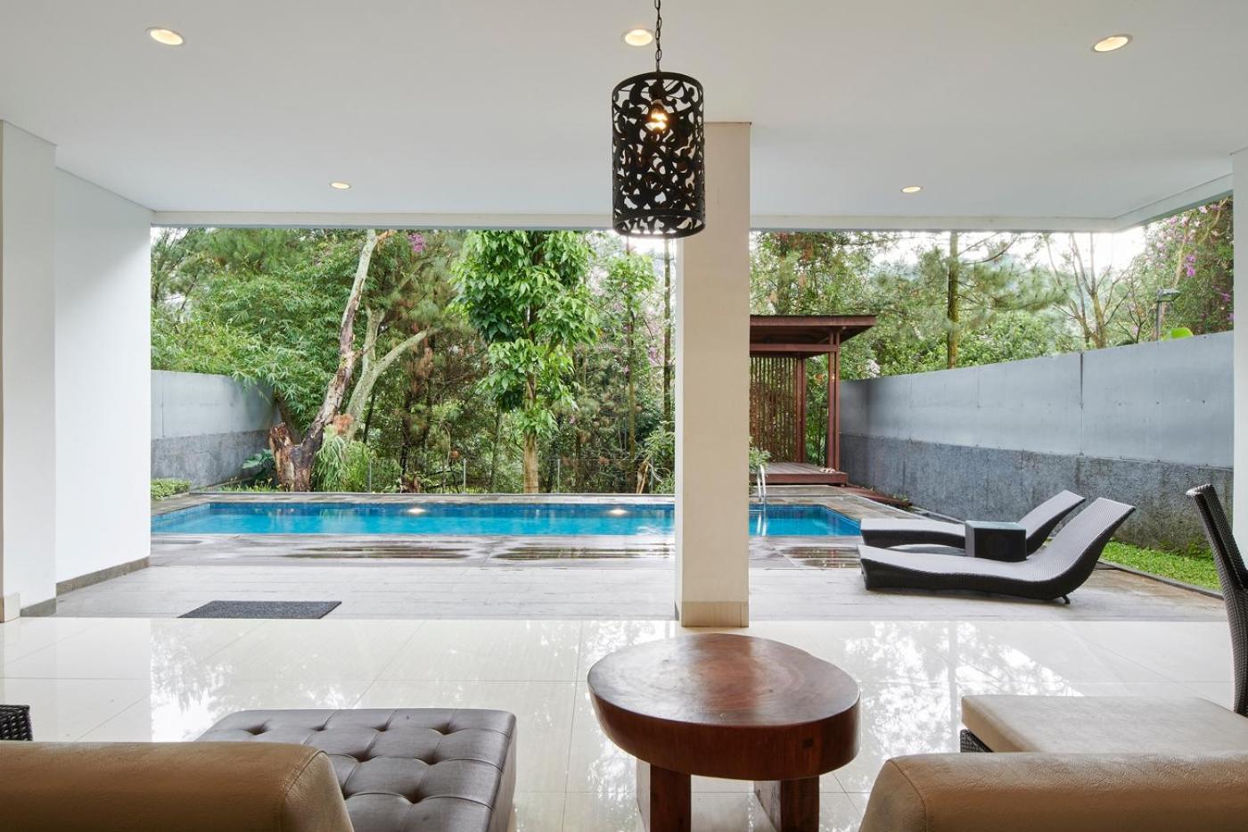 Hikari Hill View Villa 7 Bedrooms With A Private Swimming Pool And Billiard Bandung Esterno foto