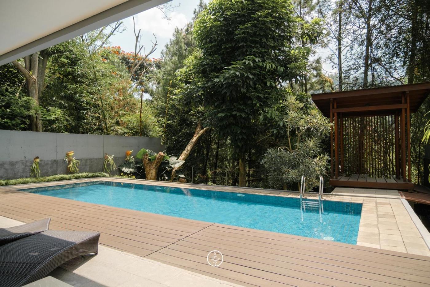 Hikari Hill View Villa 7 Bedrooms With A Private Swimming Pool And Billiard Bandung Esterno foto
